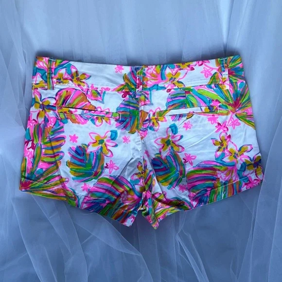 Lilly Pulitzer Walsh Shorts - Picture 2 of 5